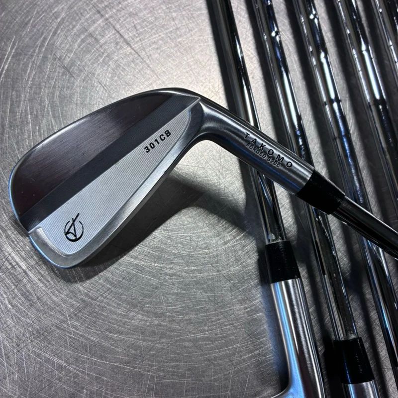 TAKOMO 301CB 4-P, Golf Pride Plus4 midzise