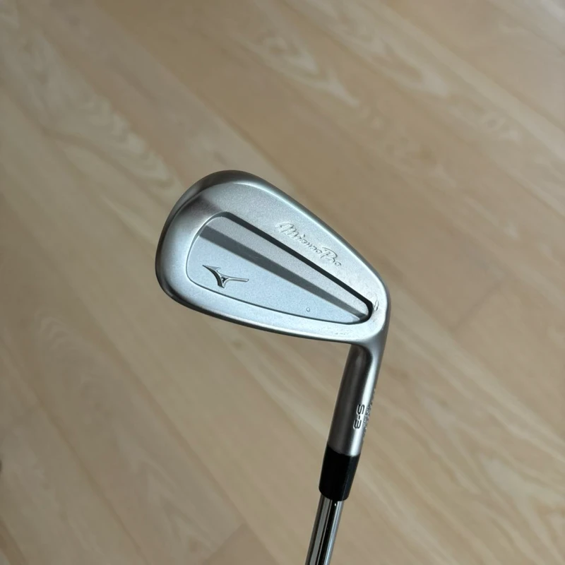 Mizuno Pro S3, 4-PW, nära nyskick.