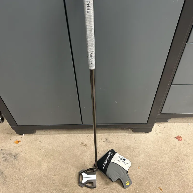 Taylormade spider tour x