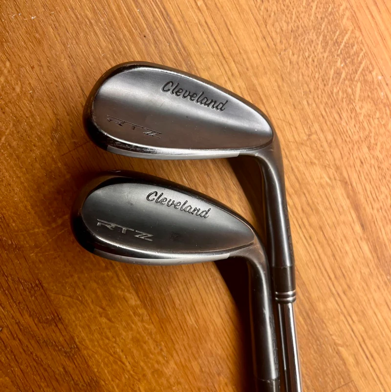 Cleveland RTZ svarta wedgar 48 och 60 grader