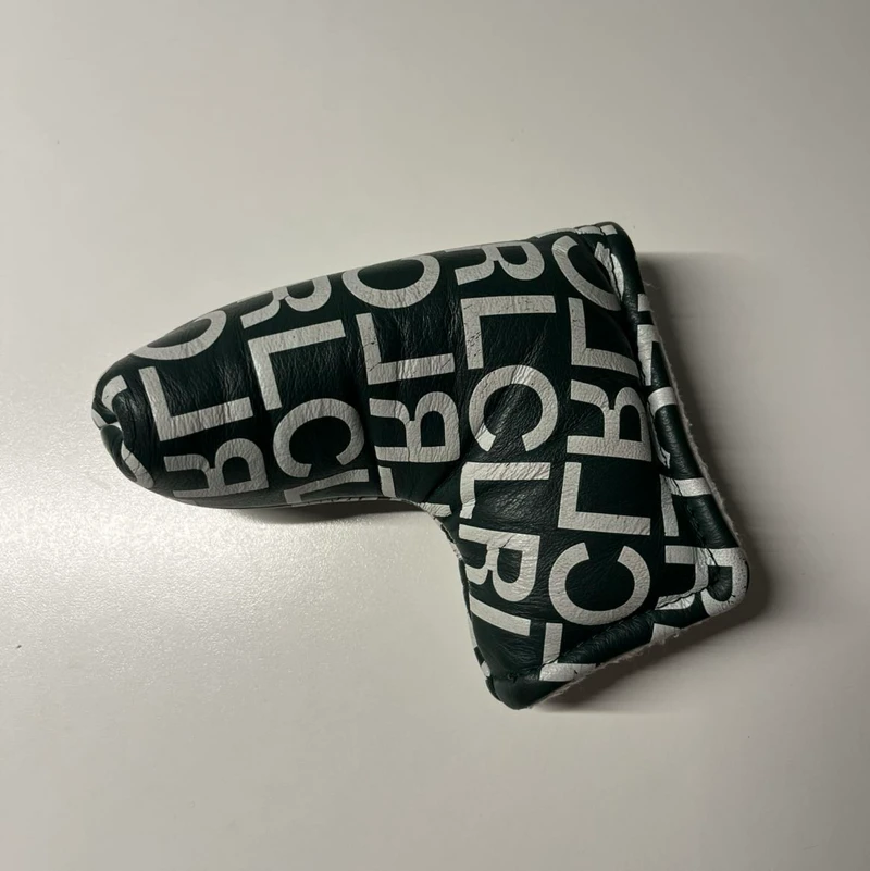 Putter headcover Local Rule