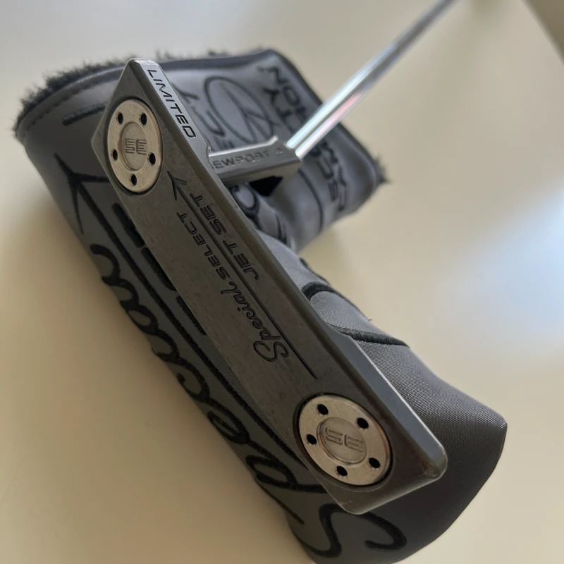 Scotty Cameron Jet Black Newport 2 – 34 tum – Myck