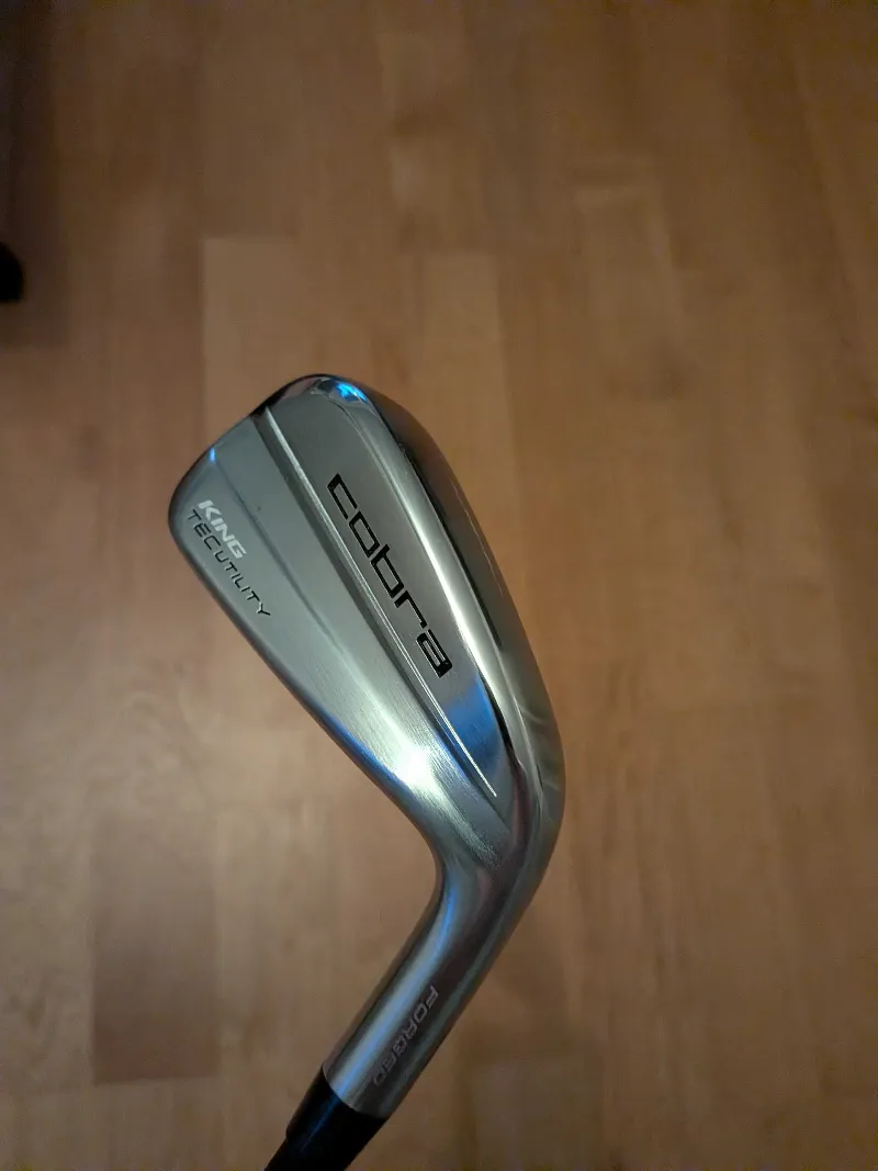 Cobra King Forged Tec utility 3 stiff