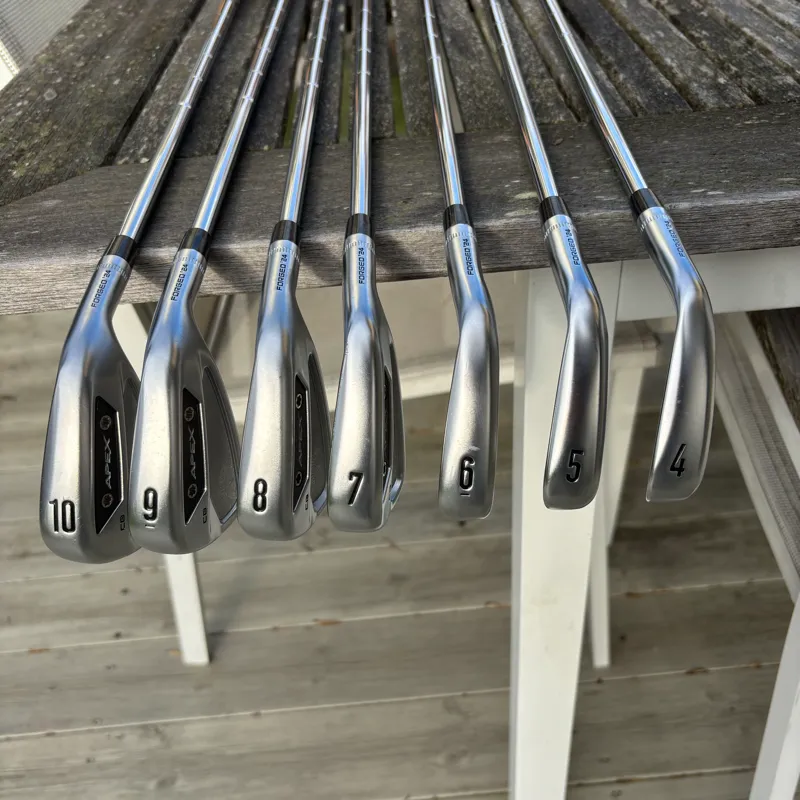 Callaway CB järn 4-Pw ( 10 ) i nyskick.