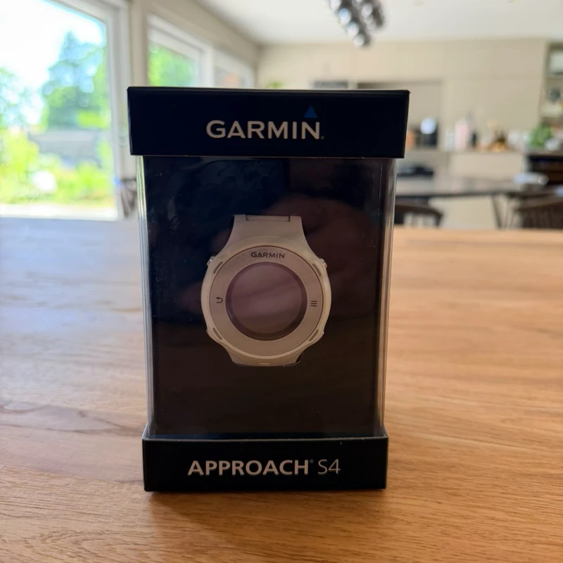 Garmin Approach S4 Smartwatch