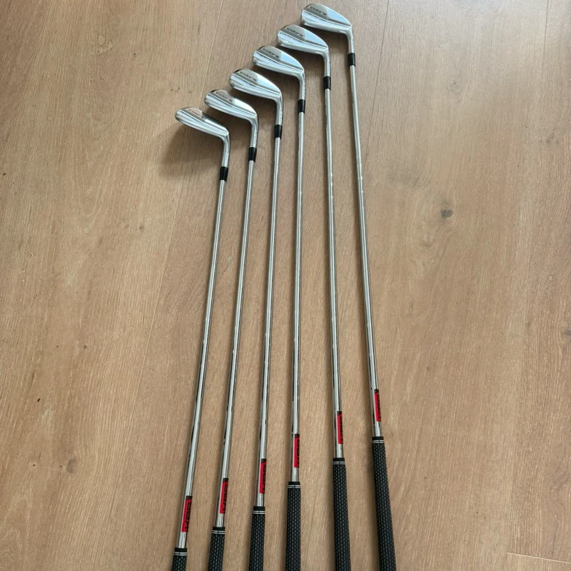 Cobra Silver King Forged Tec