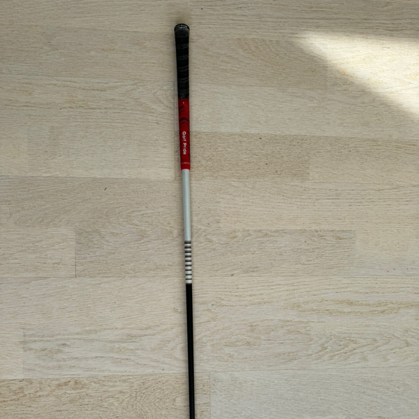 Titleist TSR3 Driver 10 grader med Stiff skaft thumbnail 3