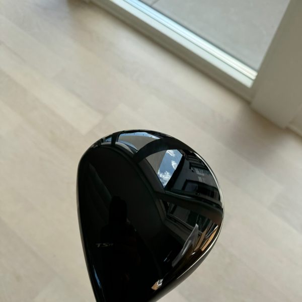 Titleist TSR3 Driver 10 grader med Stiff skaft thumbnail 6