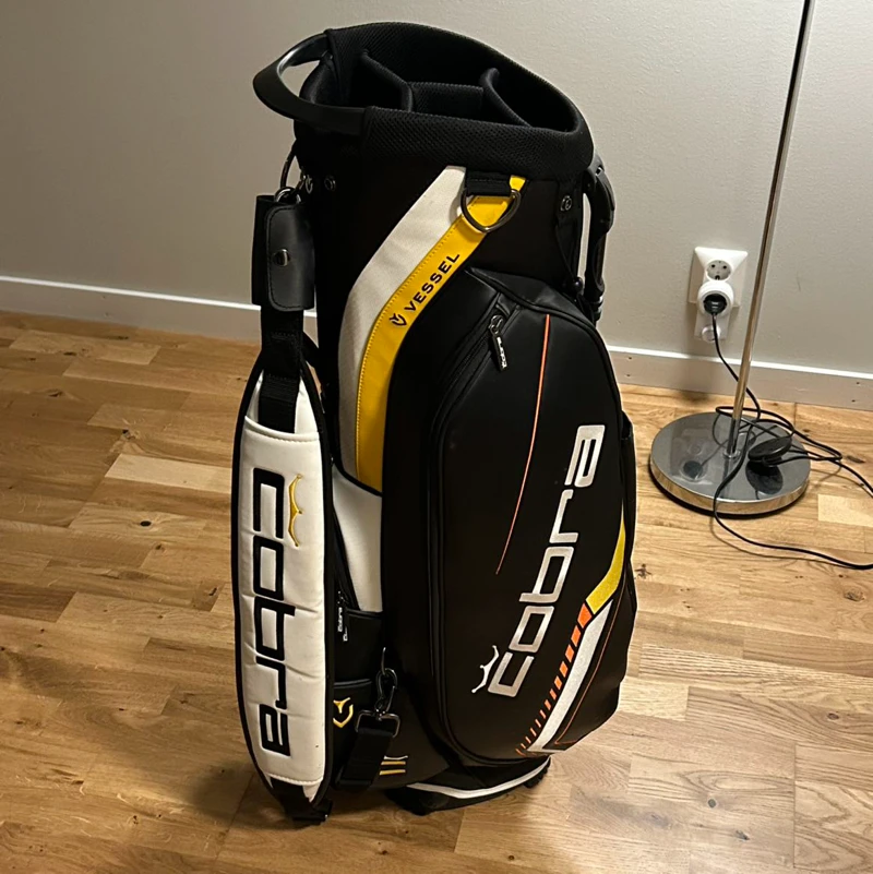 Cobra x Vessel LTDX Tour Stand Bag