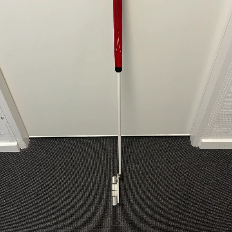 Scotty Cameron super select newport 2