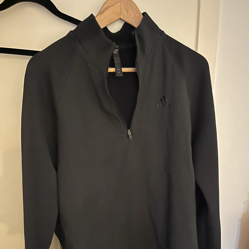 Adidas statement fleece 1/4 zip