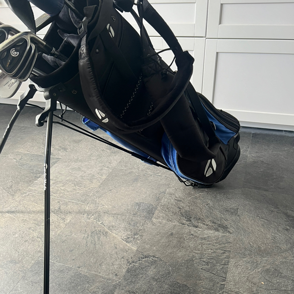 Taylormade standbag  thumbnail 2