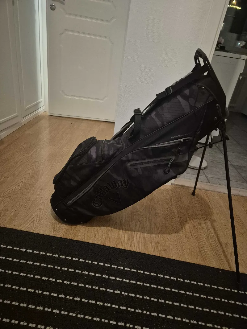 Jättefin Callaway bärbag I toppskick