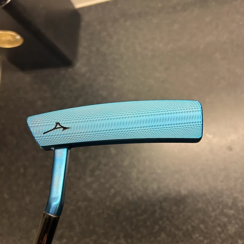 Mizuno omoi 3 blue