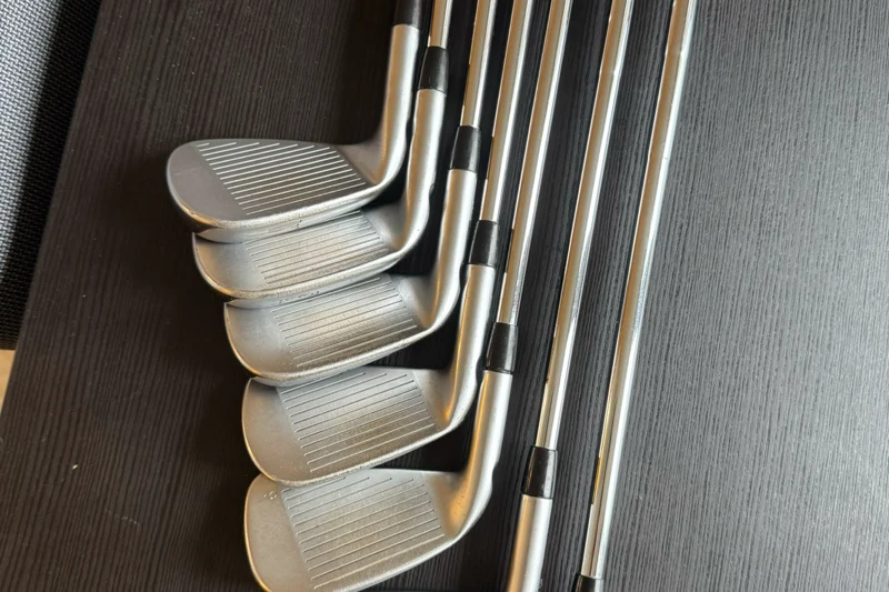 Ping Combo DG X100 Tour issue Xstiff4-PW GUL PRICK thumbnail 2