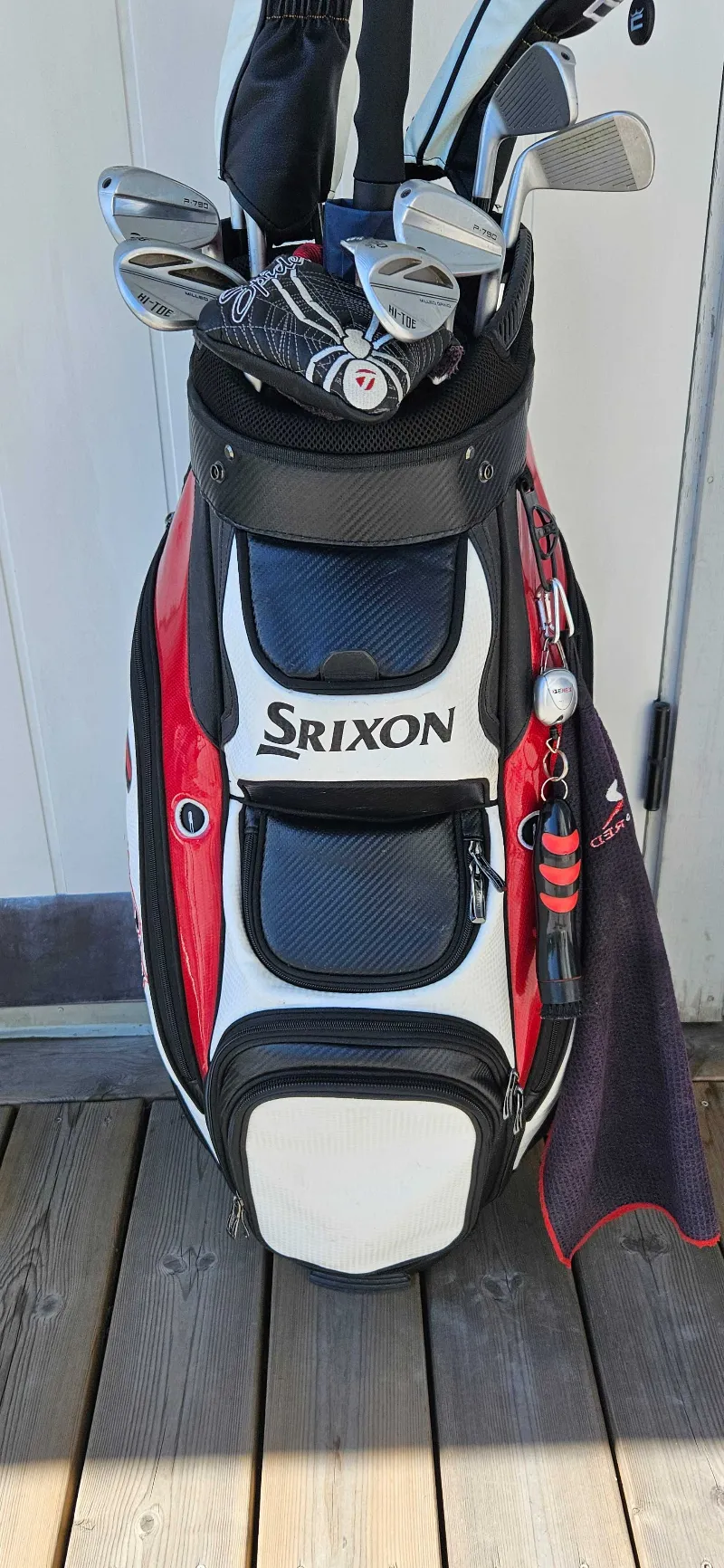 Srixon tour Vagnbag