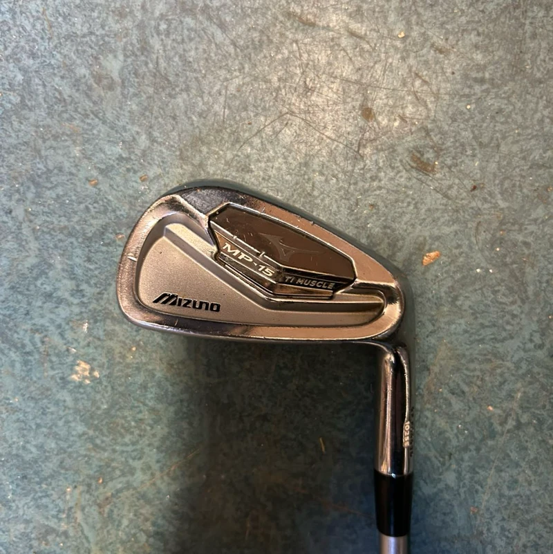 Mizuno mp15