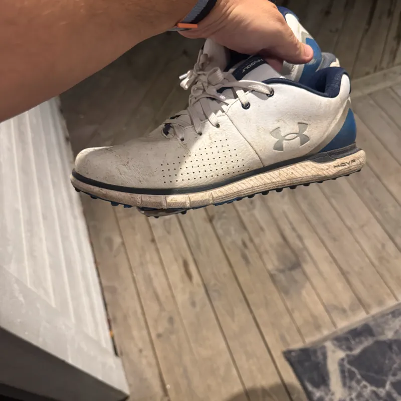 Under armour skor thumbnail 2