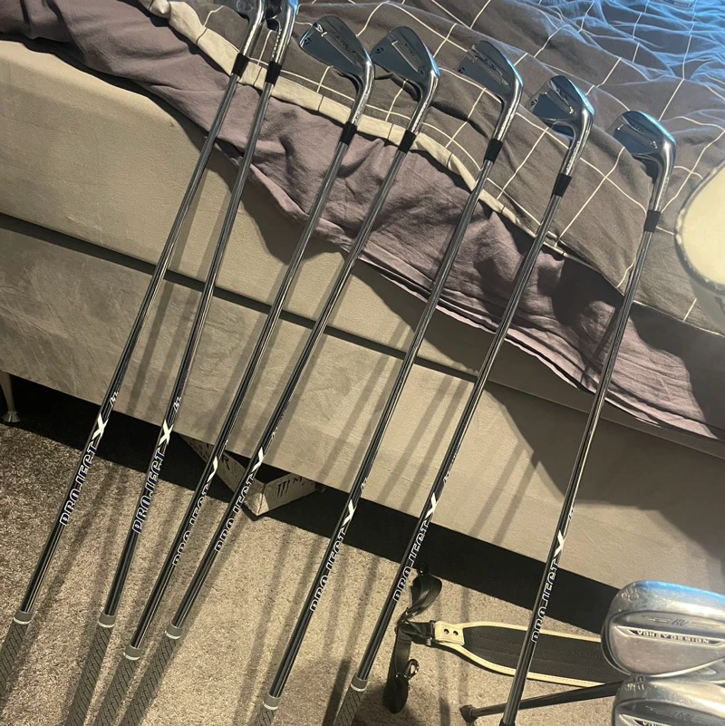 Taylormade P790 järnsett