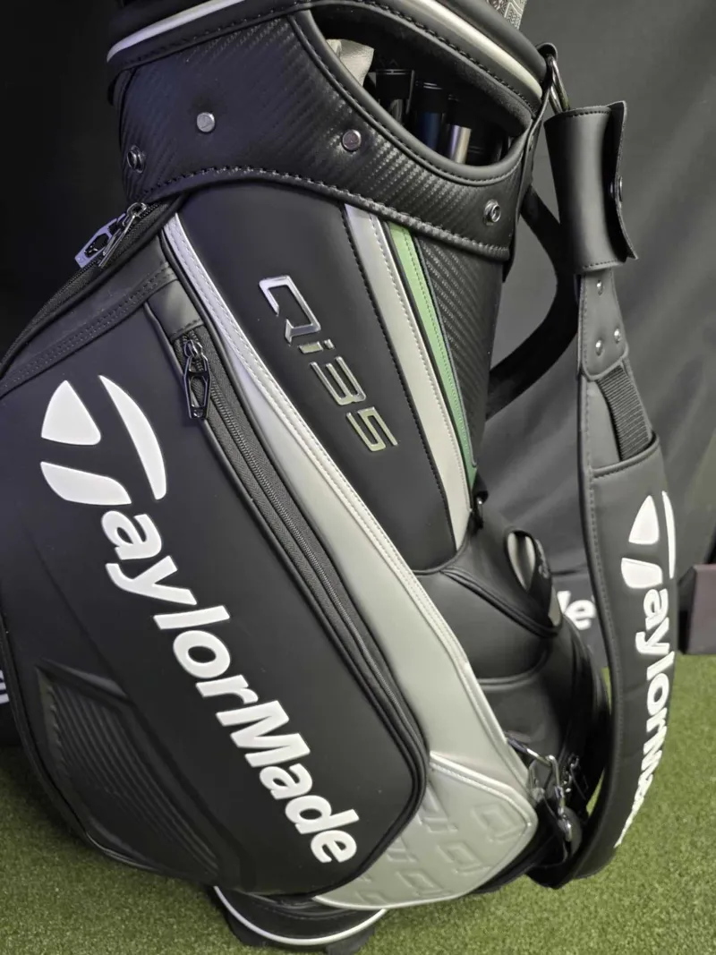 TaylorMade Qi 35 Tour Staff Bag