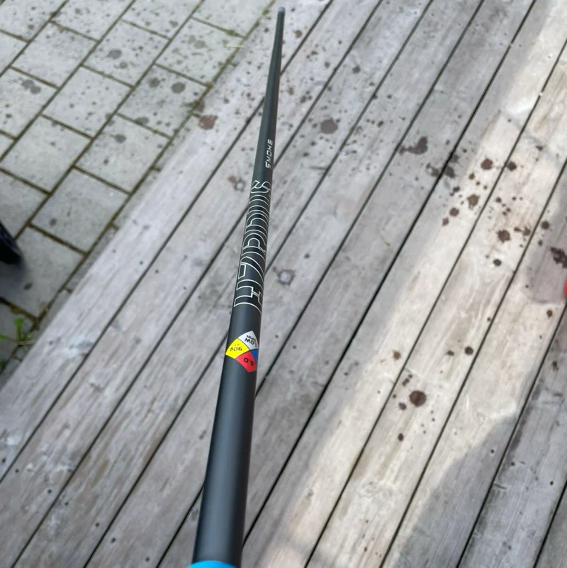 Hzrdus smoke stiff hybridskaft