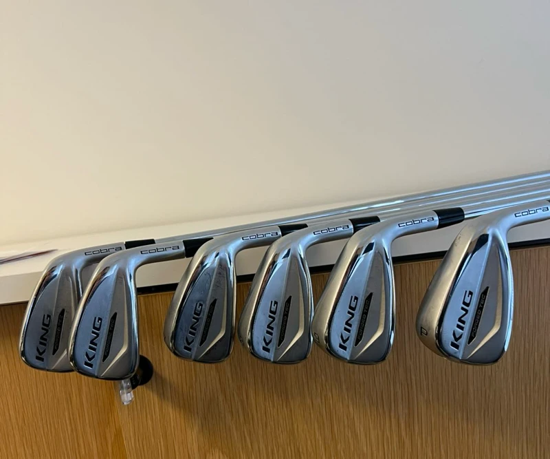 Cobra Forged Tec 5-PW $-taper stiff