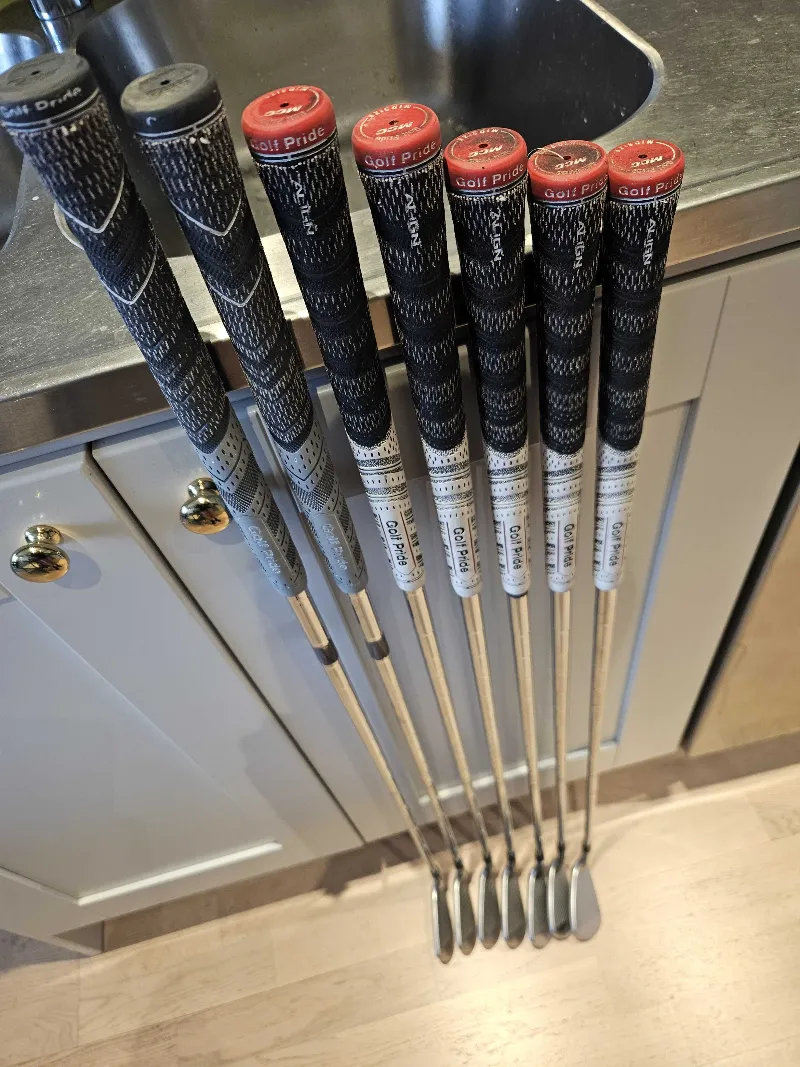 Mizuno JPX 825 Pro thumbnail 2