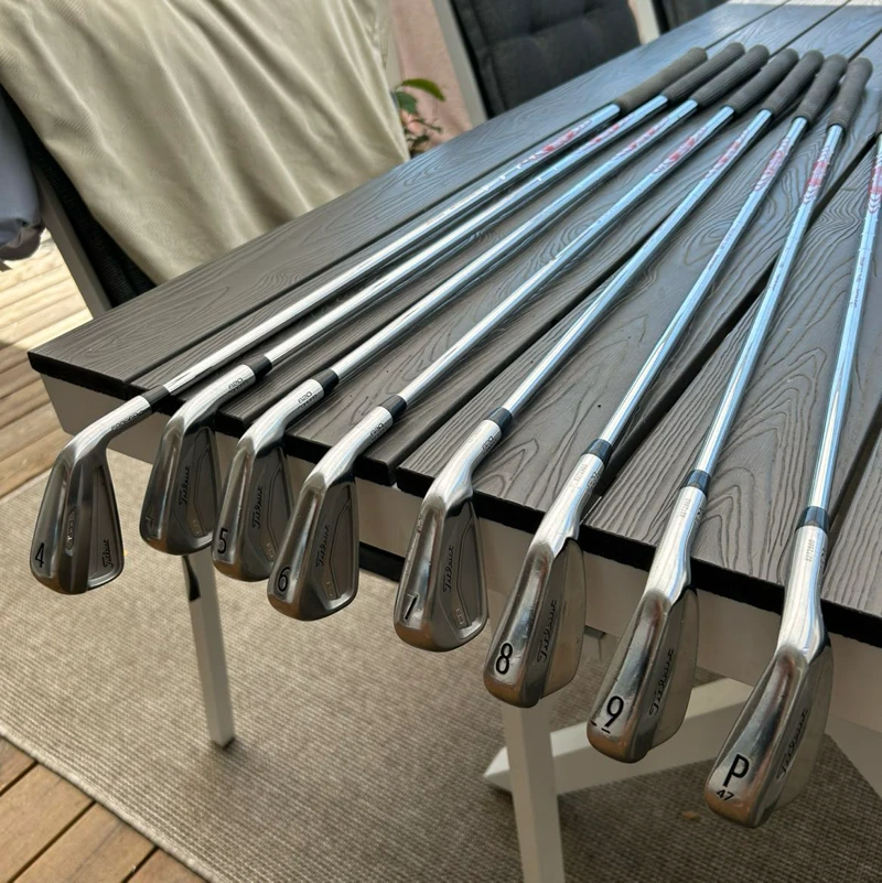 Titleist 620 MB/CB stiffset
