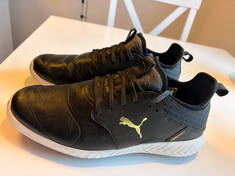 Svarta golfskor från Puma