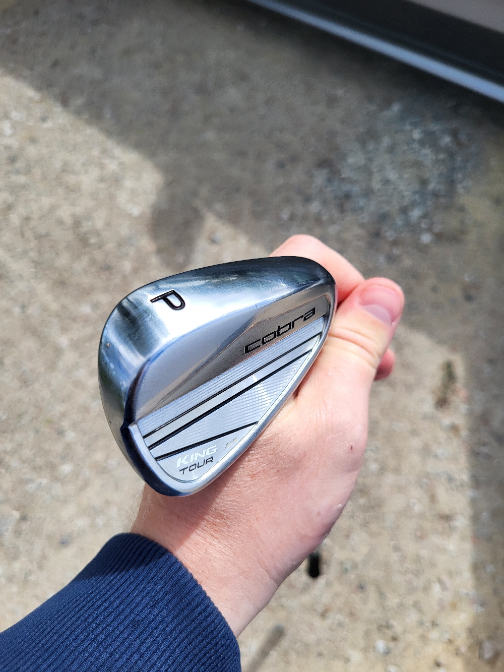 Cobra King tour thumbnail 2