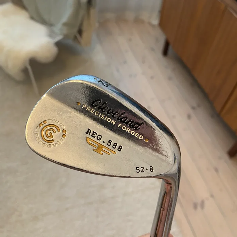 Cleveland 52 grader wedge