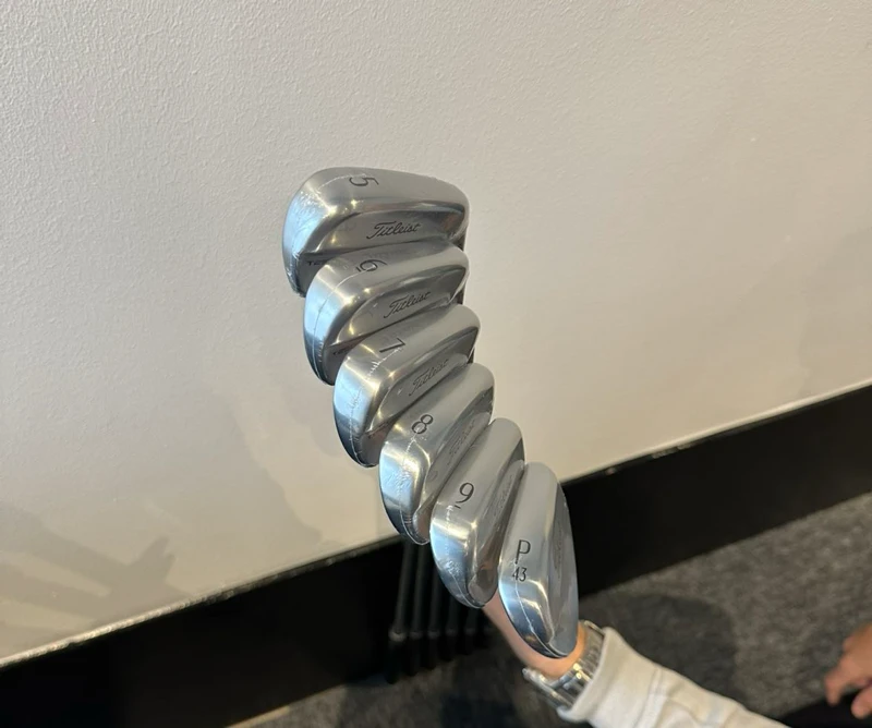 Titleist T250 Gen4 - Nya i kartong