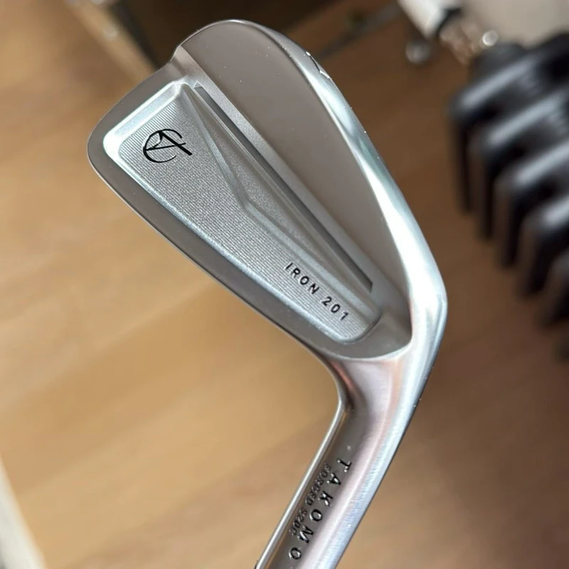 Takomo 201 järn golfklubbor
