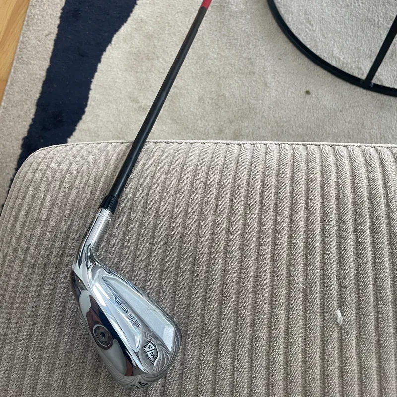 Wilson Staff Model hybrid utilityjärn 24°