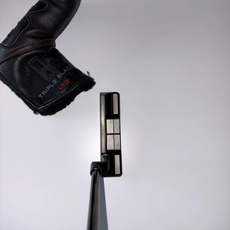 Scotty Cameron Triple Black LTD, Newport 2, 33” thumbnail 4