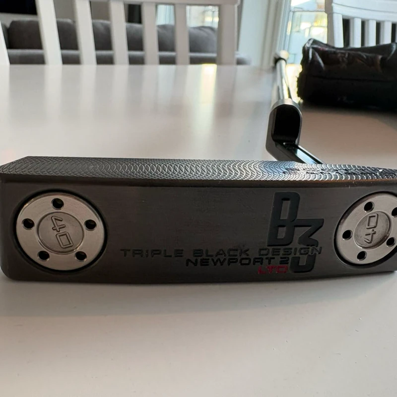 Scotty Cameron Triple Black LTD, Newport 2, 33” thumbnail 6