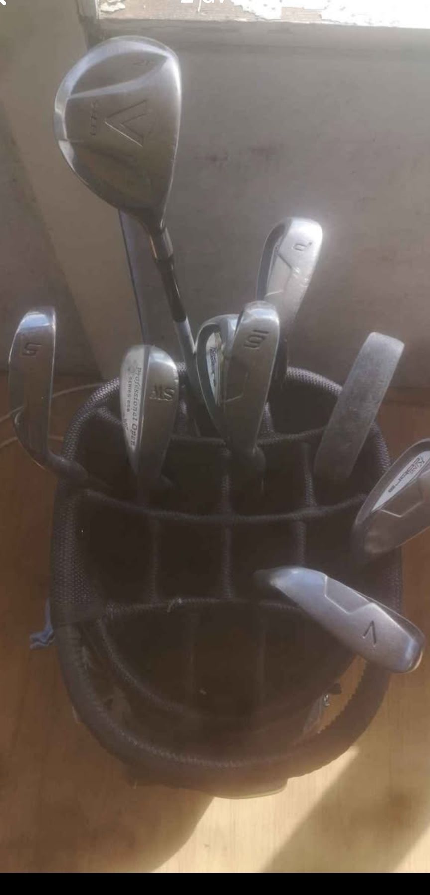Powakaddy golfbag med diverse klubbor thumbnail 2