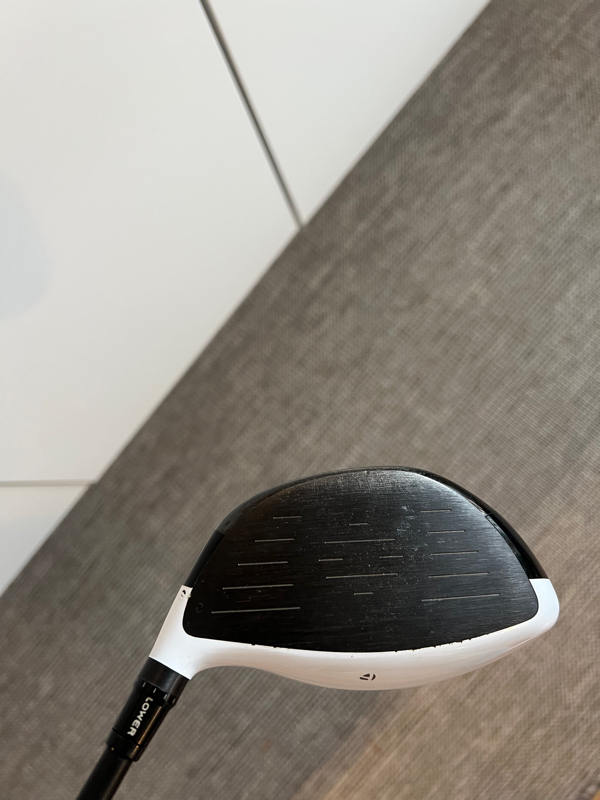 Taylormade M2 driver thumbnail 3