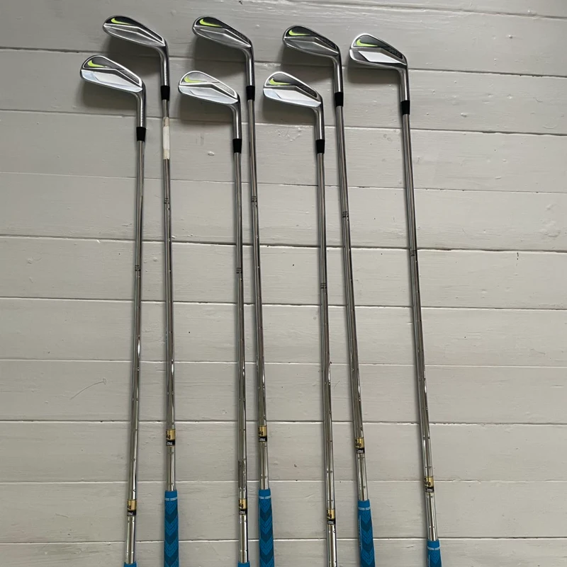Nike vapor järnset 4-p Stiff dynamic gold skaft