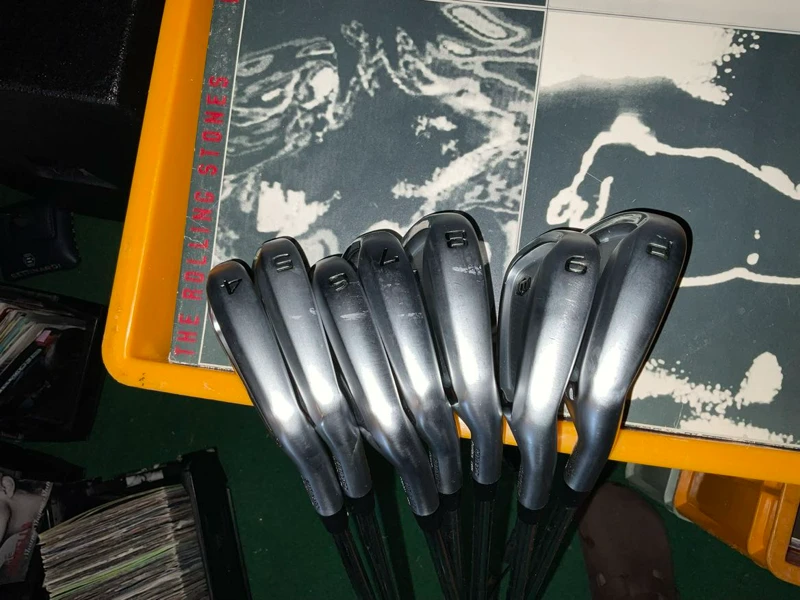 Bettinardi CB 4-PW DYNAMIC GOLD Stiff