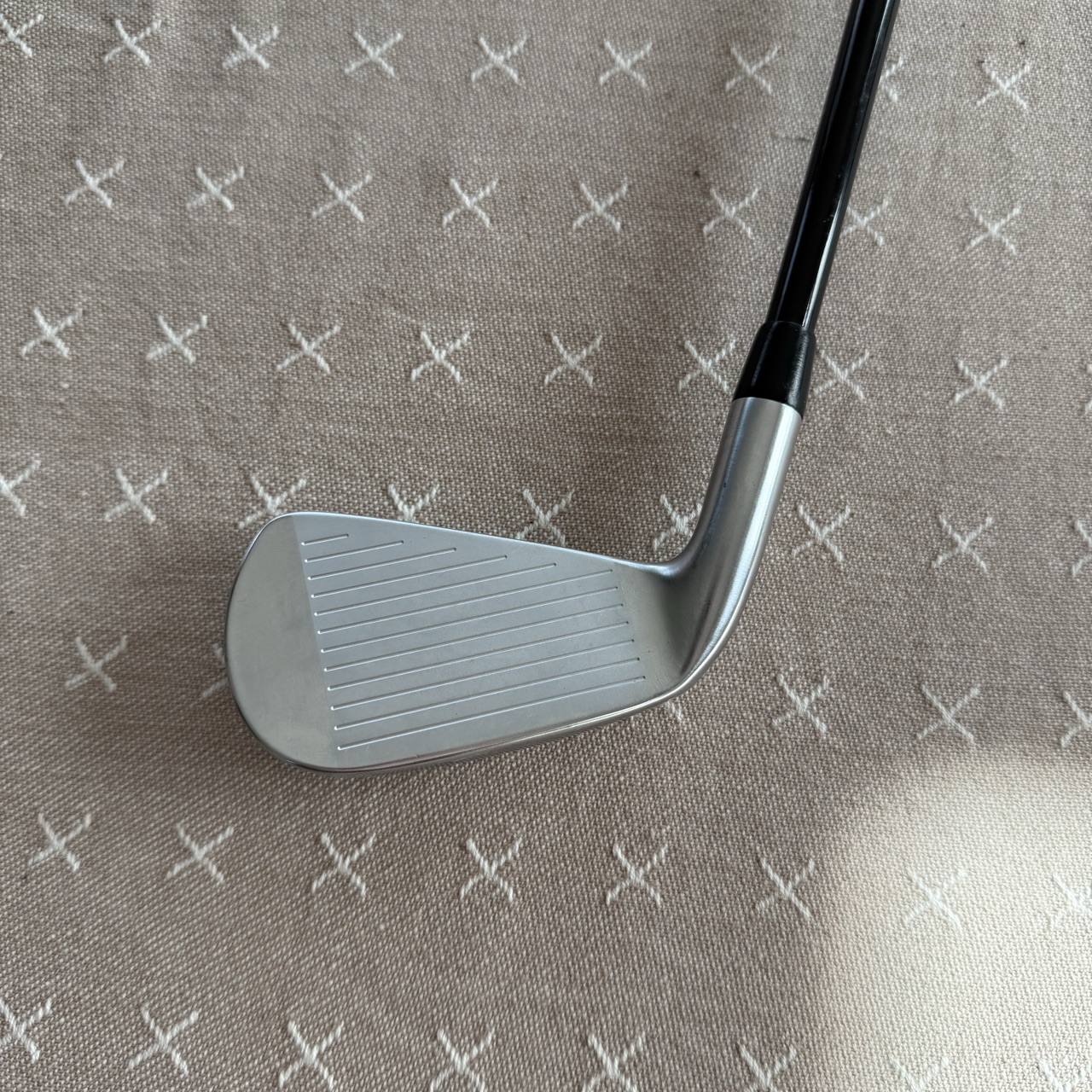Titleist t200u  thumbnail 2