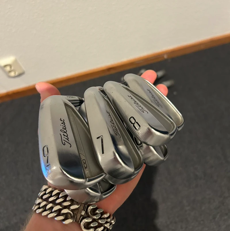 Titleist t100 järnset p-4.