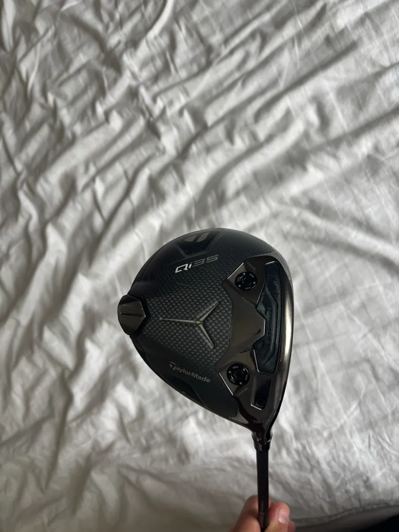 TaylorMade QI35 ls 9