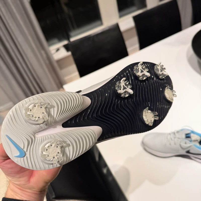 Nike golfskor ”helt nya” thumbnail 2